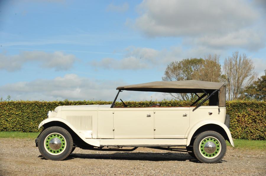  Renault Vivasix Tourer 1930 года  (фото 6 из 9)